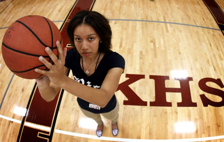 Girls Basketball: Goodwine commits to Rice